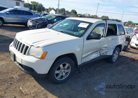 2010 Jeep Grand Cherokee Laredo z USA, uszkodzony, nr VIN 1J4PR4GK7AC148689